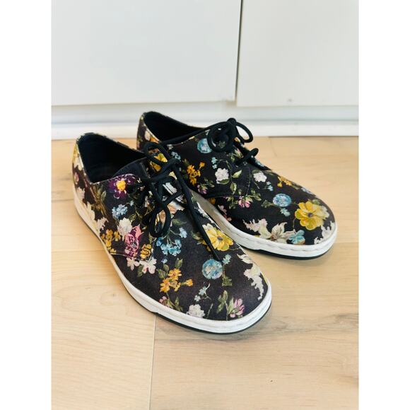 Doc Martens AW004 Soft Wair Women's Floral Lace-Up Sneaker Shoes Size 6 US Goth - Picture 1 of 7